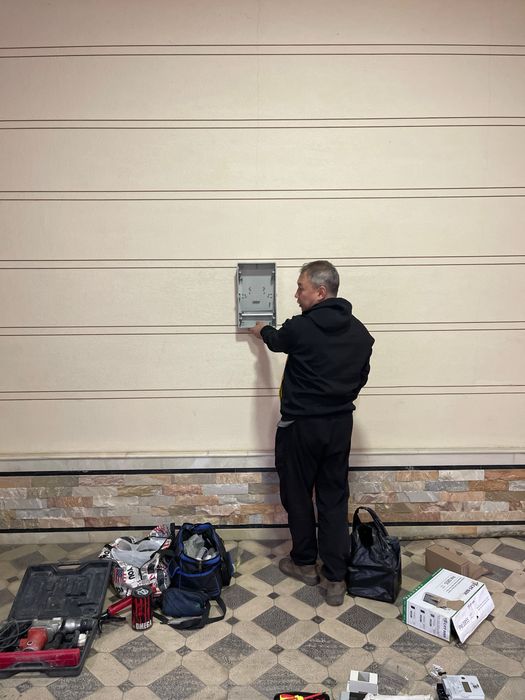 Зарядное устройство для электромобиля