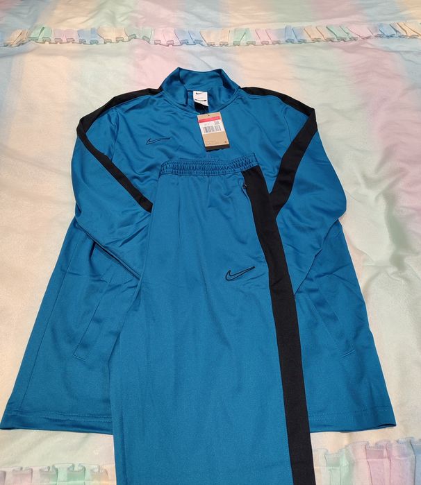 Мъжки комплект анцуг Nike, Размери  М и L, цвят - черен и син