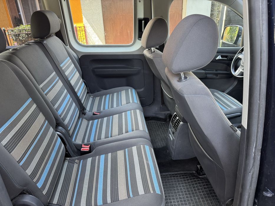 VOLKSWAGEN Caddy 2012 — imagine 3