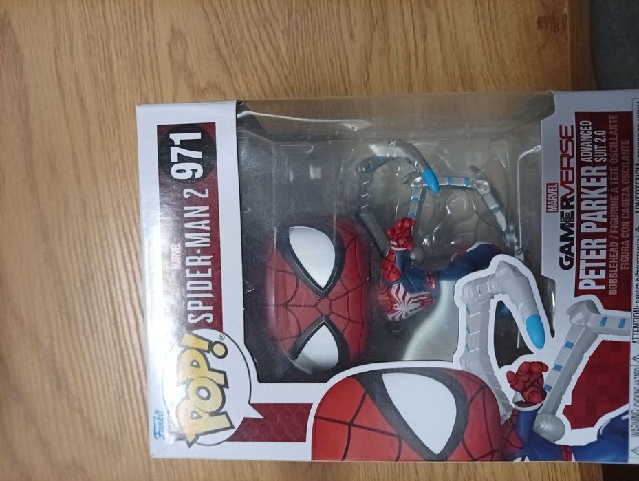 Funko pop фигурки Спайдърмен със светеща в тъмното опаковка