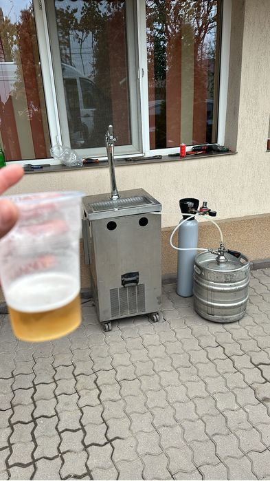 Dozator bere de inchiriat evenimente