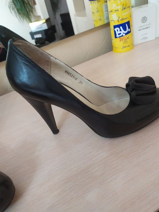 Продам туфли , натуральная кожа