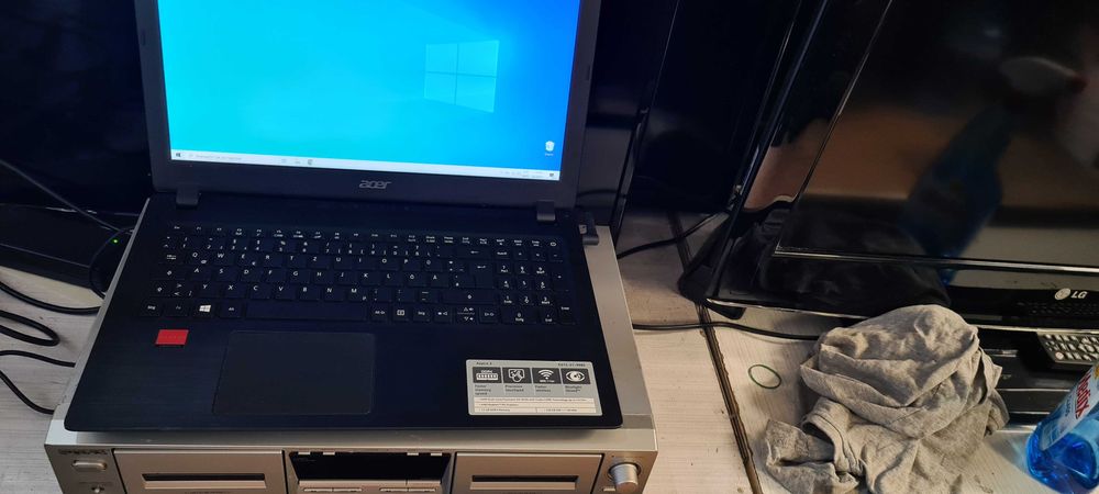 Лаптоп Acer Aspire 3  A315-21-998S  перфектен