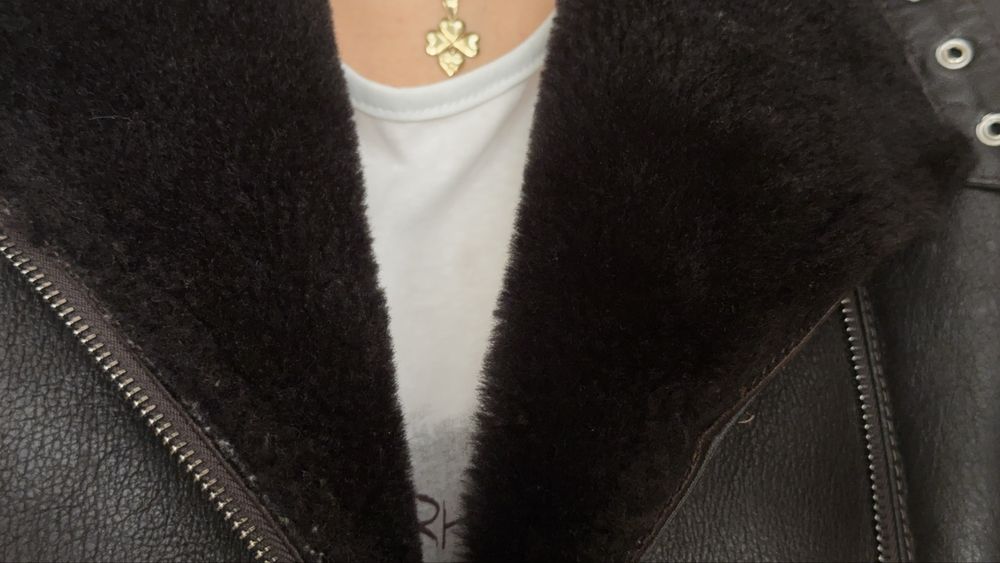 Продам дубленку авиаторку