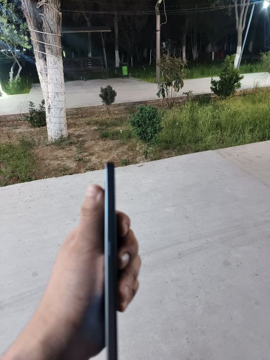 Honor x8d holati ideal 8/128