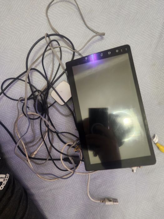 Avto monitor holati yangi 1 oy ishlatilgan