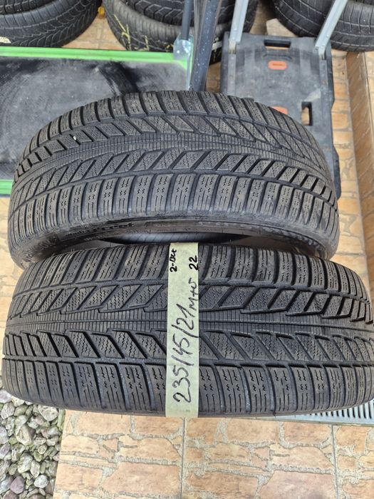 Vând cauciucuri 235/45/21 M+S 2buc//Hannkok// dot 2022 imp Germania