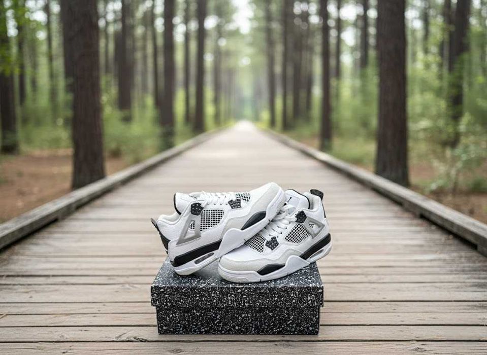 Jordan 4 RETRO Military Black