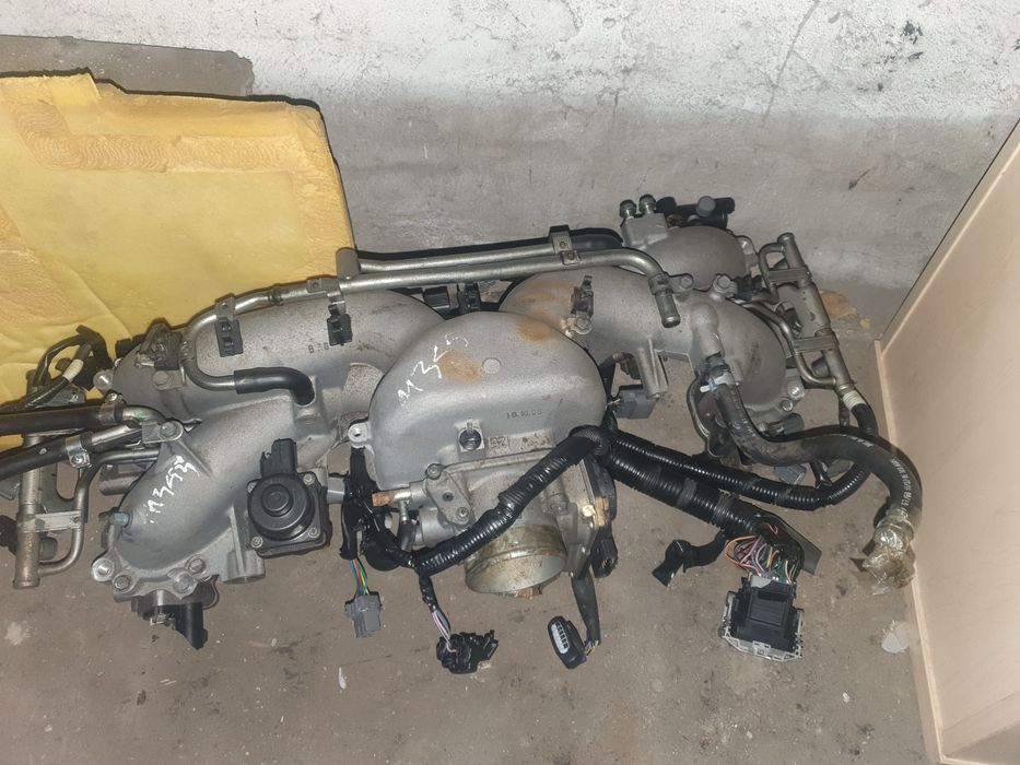 Продам запчястие на субару