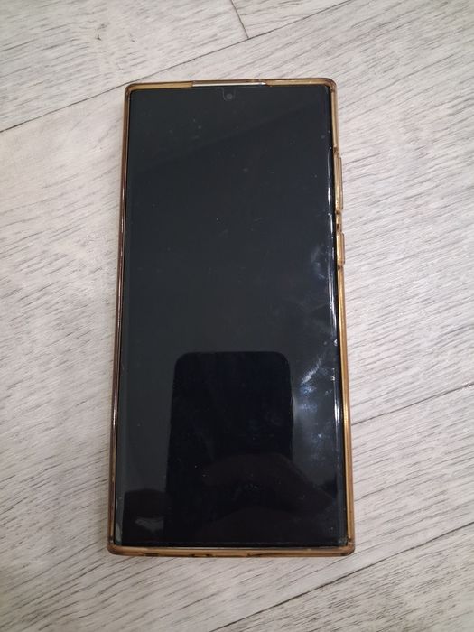 Самсунг S22  Ультра