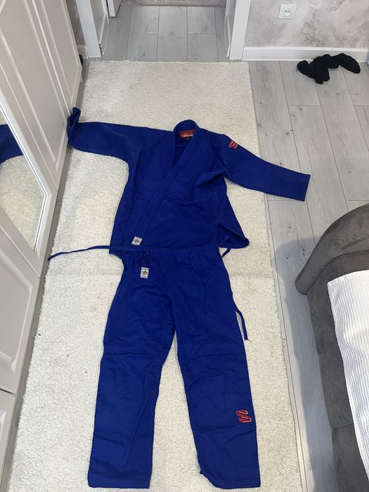 Продам кимано оригинал