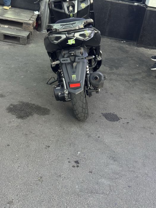 skuter yamaha n max