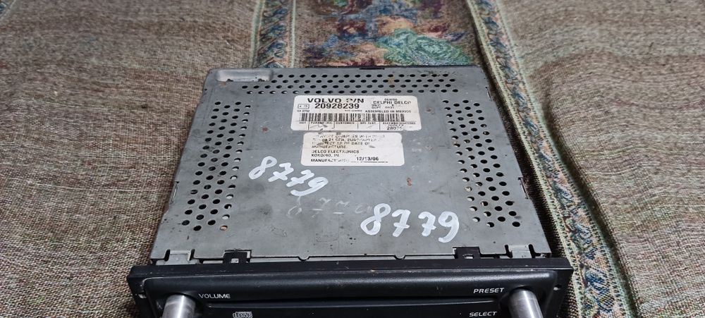 Продается магнитола Volvo 12v