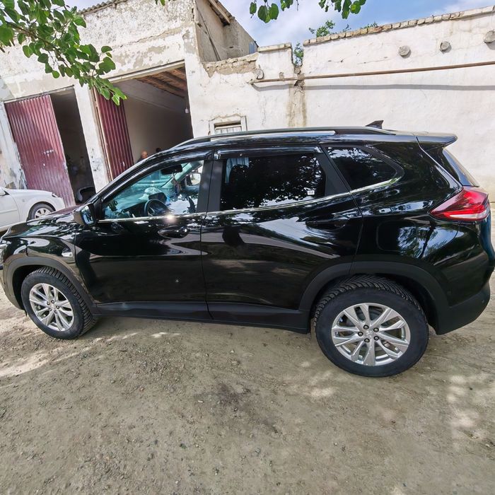 Treker 2 sotiladi 2023