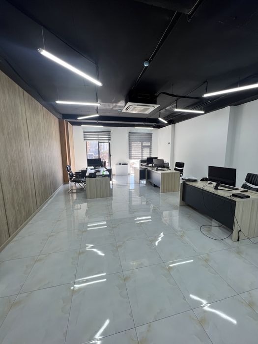 Аренда в новом бизнес центре офисного помещения