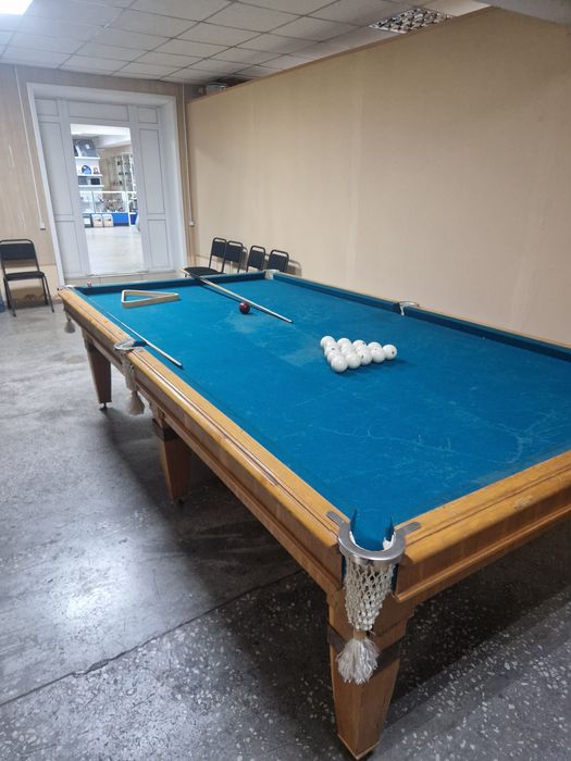 Продам бильярдный стол