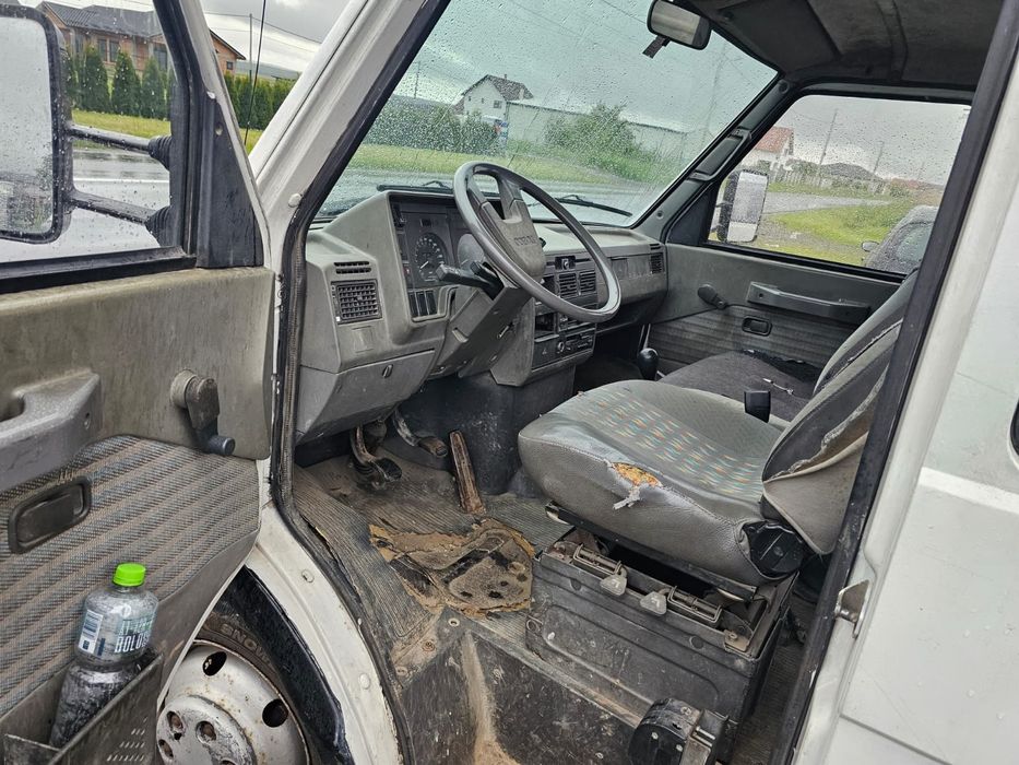 Iveco Daily 2.5  Turbo  Basculabil 3 parti