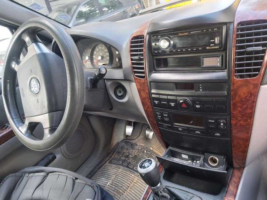 Киа Соренто 2.5 CRDI  140 к.с  2005 година