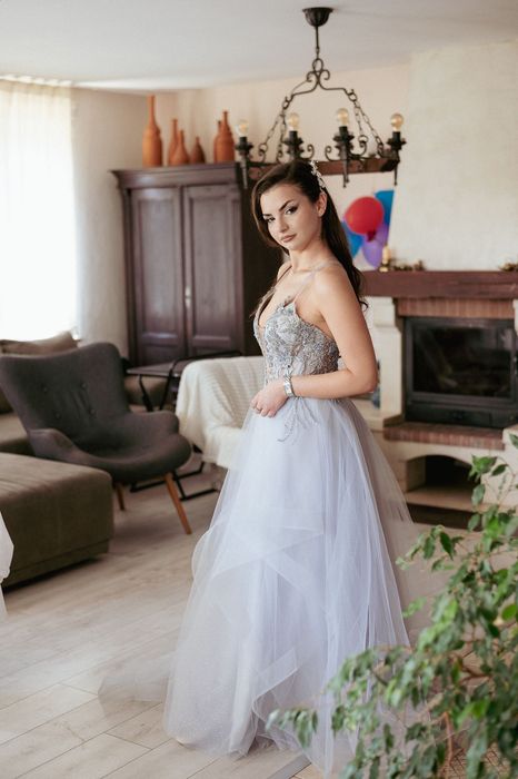 Бална рокля(абитуриентска)