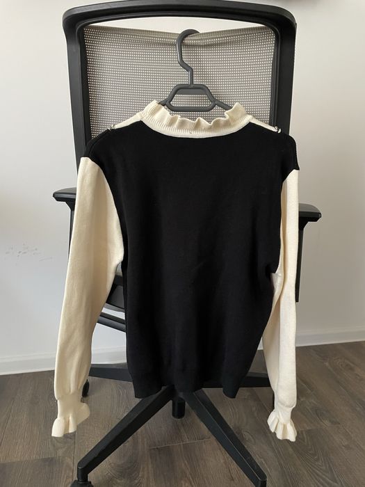 Pulover dama, alb cu negru, marime universala, nou, cu eticheta