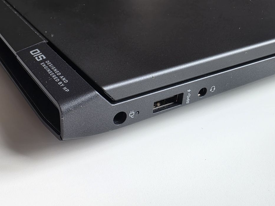 Геймърски лаптоп HP Victus 15-fa2700ng (B7VJ7EA)