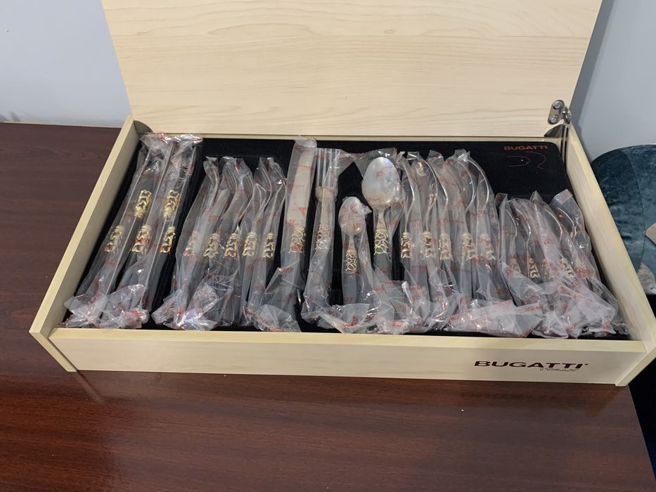 Набор столовых приборов Bugatti