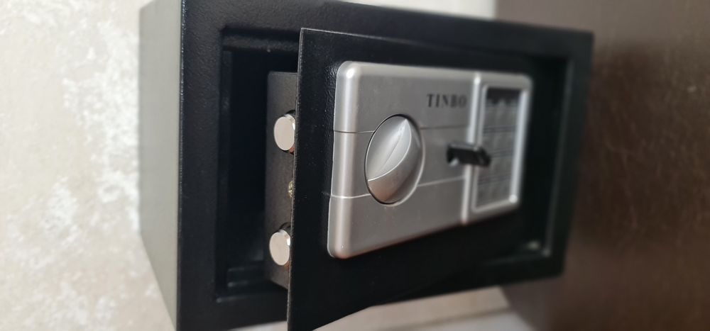 СЕЙФ  Tinbo  ...