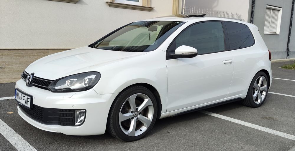 VOLKSWAGEN Golf 2012 — imagine 2