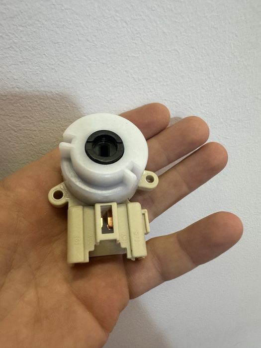 Радиатор кондиционера Прадо 120 surf 4runner