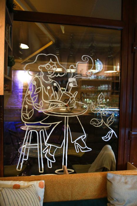 Pictura pe ferestre geamuri