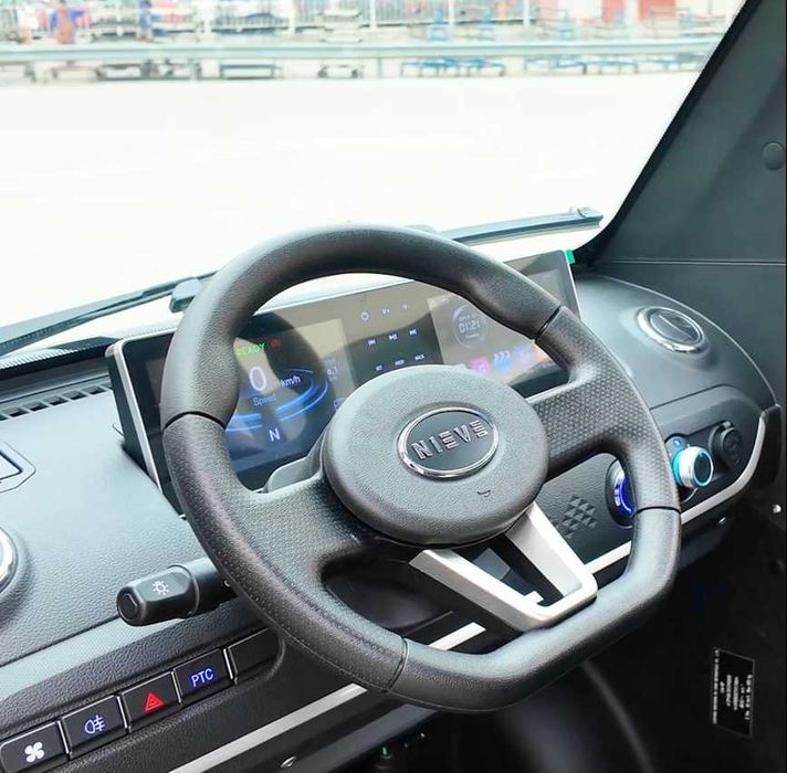 Mașină Electrică Fără Permis NIEVE Q-EN Gri, Baterie LITHIUM 100Ah, 120 Km Autonomie, Motor 3100W, 2 Locuri, Viteză 25 Km/h