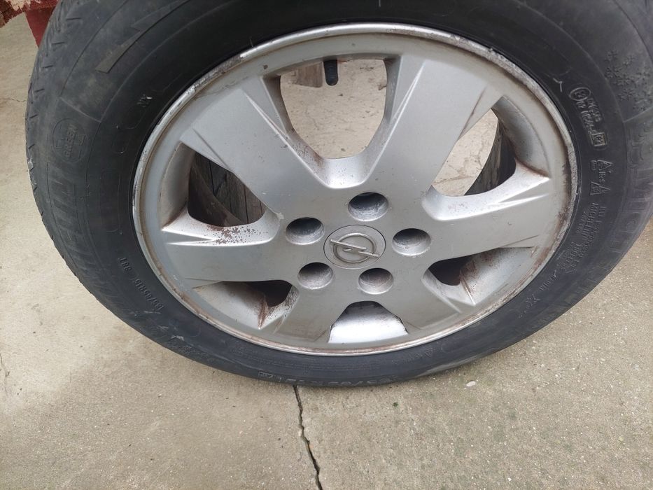 Vând  set jante aluminiu