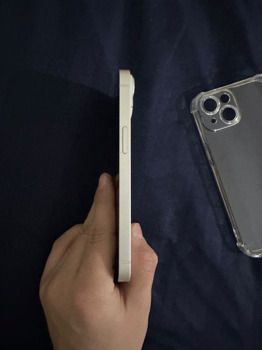 Продам Iphone 14