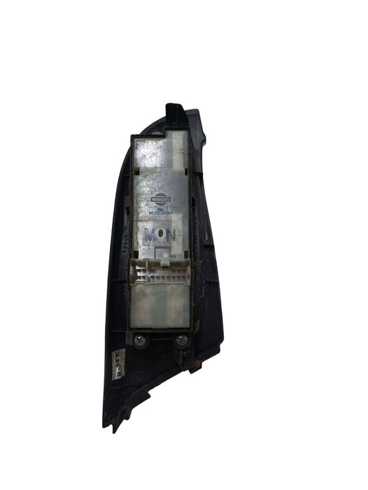 Butoane Geamuri Electrice Nissan Almera Ii N16 2000 - >