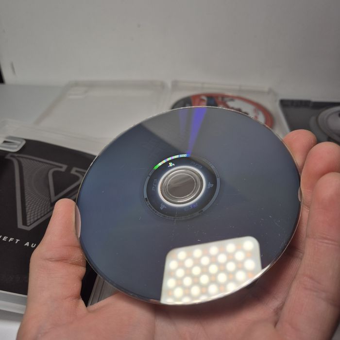 Lot 3 jocuri PS3 – GTA V, NFS Most Wanted, Gran Turismo