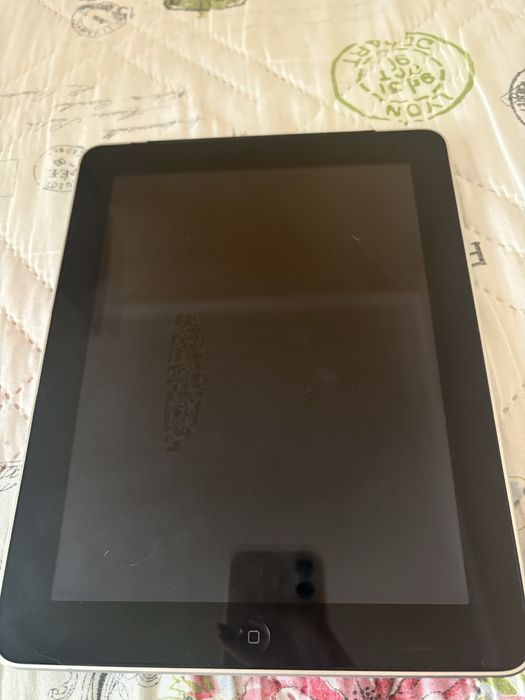 ipad 1 2010 за части