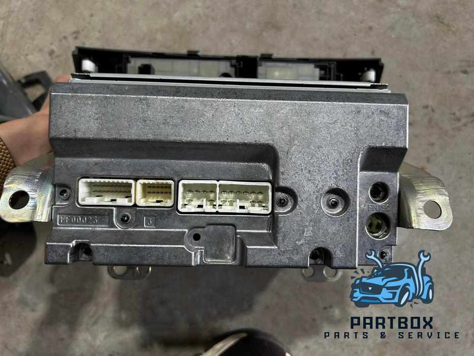 Радио Toyota Corolla Verso 2008 Facelift