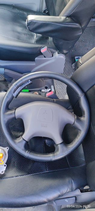 Руль от делики l400