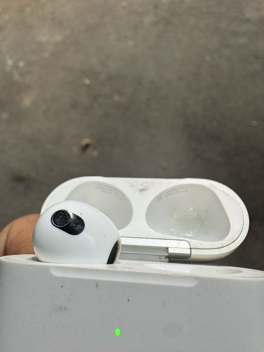 Air pods 3 поколения