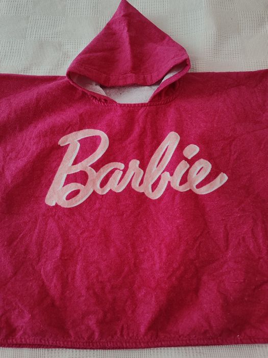 Детски халат с чехлички и Пончо Barbie - Lc Waikiki
