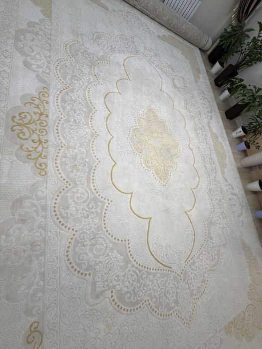 Продается ковер размер 6*4