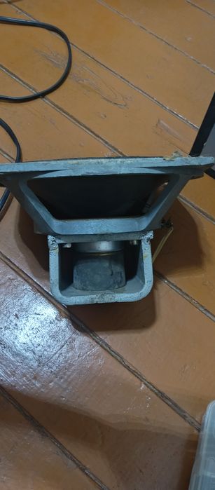 8 гд-1-1шт, 10 гд-30б-2шт. Буфер JBL 1200.