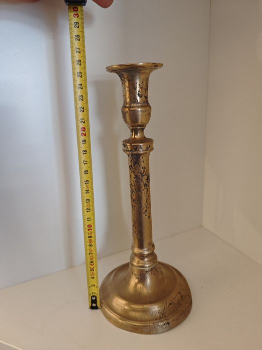 Месингови свещници