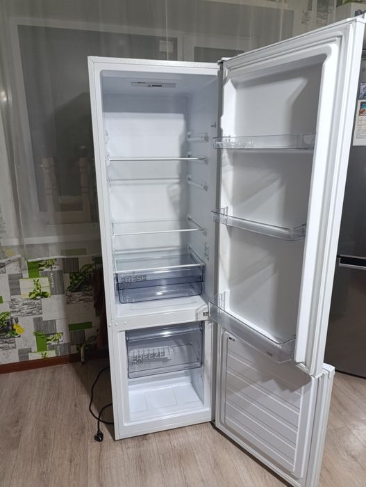 Продам холодильник в хорошем состоянии!