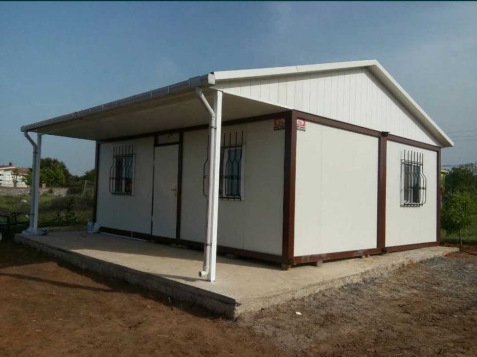 Vând case modulare 10x6m