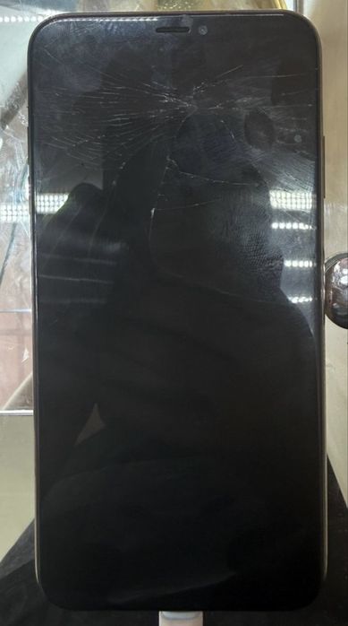 Iphone Xs Max память 256гб , акб 70%