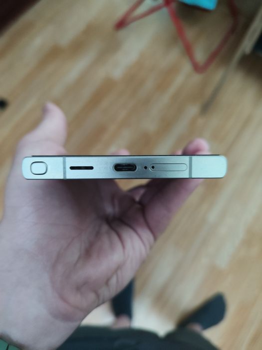 Samsung S24 Ultra 256GB Titanium