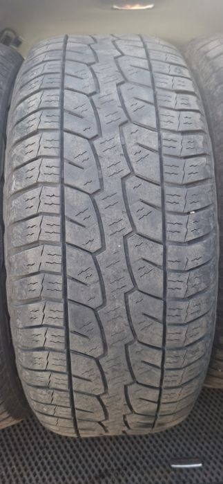 Продам б.у резину.