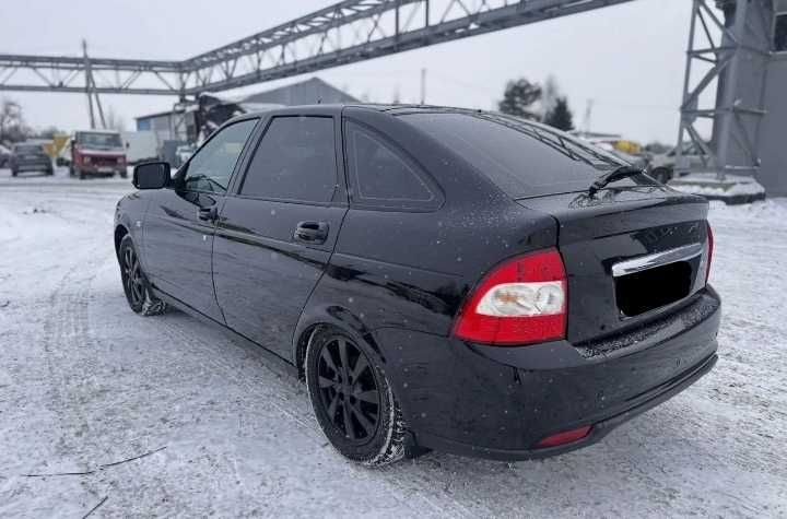 Ваз лада приора 2013г