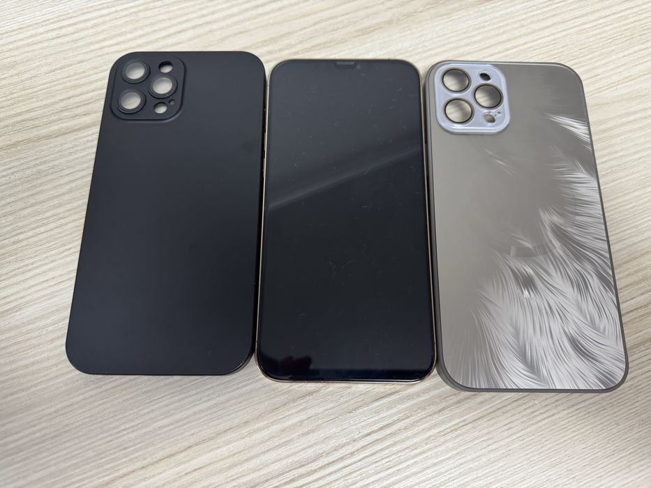 IPhone 12 pro max Gold